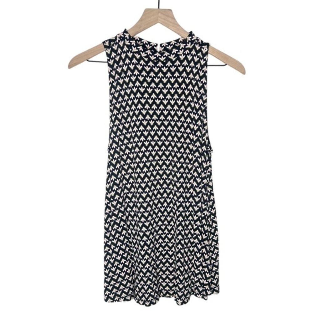 LOFT Floral Print Lightweight Mock Neck Sleeveless‎ Swing Top